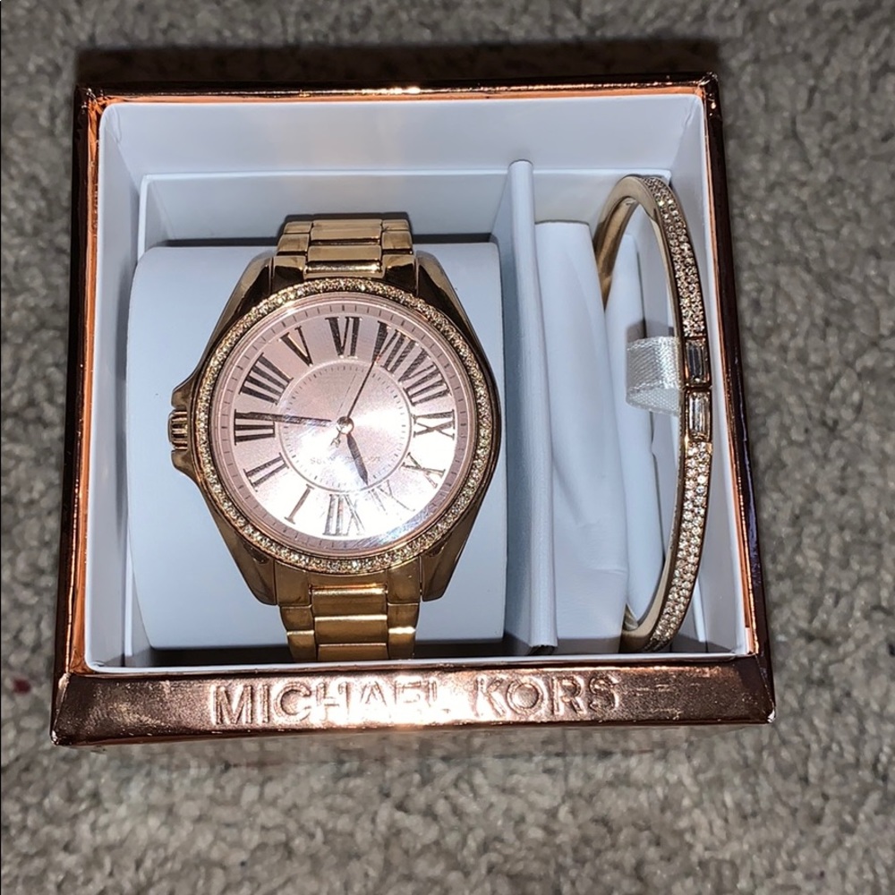 Michael Kors watch & bangle set